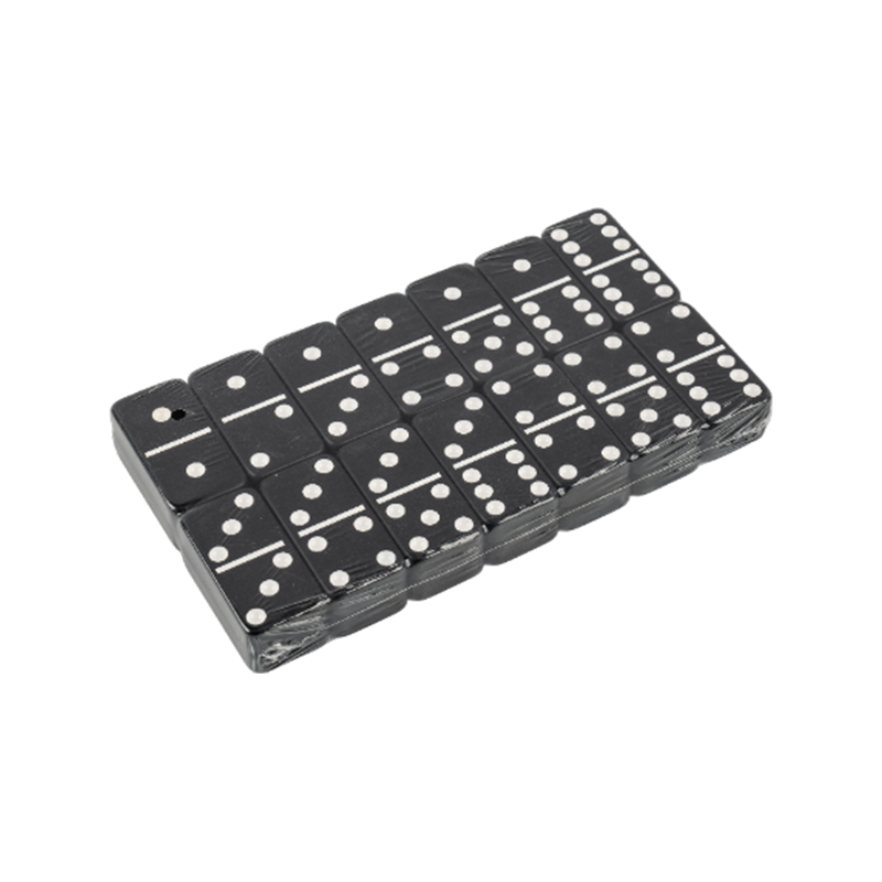 Juego de dominó de fondo negro de punto negro